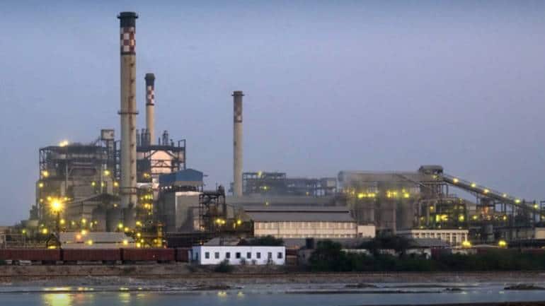 tata chemicals posts rs 841-crore net loss in q4, declares rs 15 dividend