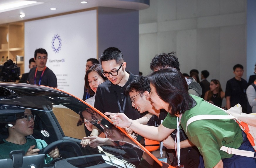 chinesen vergöttern das erste e-auto von xiaomi wie tesla-fans einst elon musk