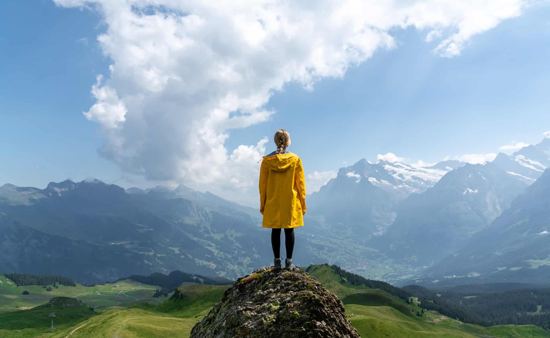 <p>Welcome to Reasons to Love Traveling! </p><p>What does traveling mean to you? Here are 10 of the many reasons I love traveling! In today's fast-paced, tech-obsessed world, social media may well be the perfect platform to showcase the world's beauty through the lens of travelers across the globe. </p><p>But travel is so much more than just getting that perfect Instagram shot for the ‘fans'. Travel should be meaningful to us all. </p><p>It should be exciting and inspiring, rejuvenating and grounding, educational and challenging, and most of all, it should be humbling.</p><p>You can read the entire article or jump to any section. </p>              Sharks, lions, tigers, as well as all about cats & dogs!           <a href='https://www.msn.com/en-us/channel/source/Animals%20Around%20The%20Globe%20US/sr-vid-ryujycftmyx7d7tmb5trkya28raxe6r56iuty5739ky2rf5d5wws?ocid=anaheim-ntp-following&cvid=1ff21e393be1475a8b3dd9a83a86b8df&ei=10'>           Click here to get to the Animals Around The Globe profile page</a><b> and hit "Follow" to never miss out.</b>