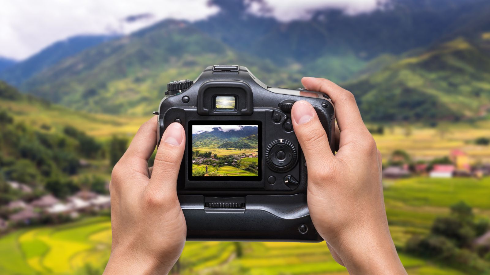 <p><span>Photographers are in high demand for travel-related work. Whether you take photos of stunning landscapes or capture images of people, photography is an amazing way to see the world and get paid. </span></p><p><span>Currently, exploring social media with your photos can be very profitable. Build a following on Instagram or YouTube to monetize your travel photography.</span></p>