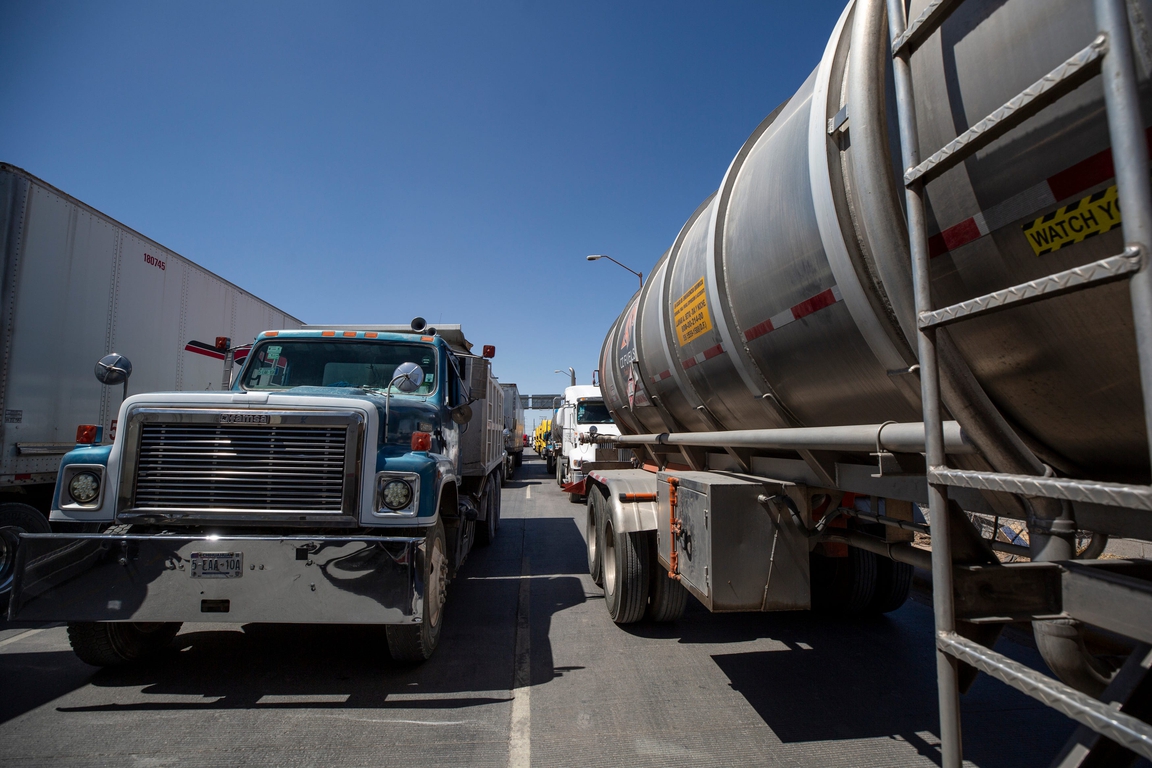 Massive delays for shipments heading into US from Mexico as TxDOT ...