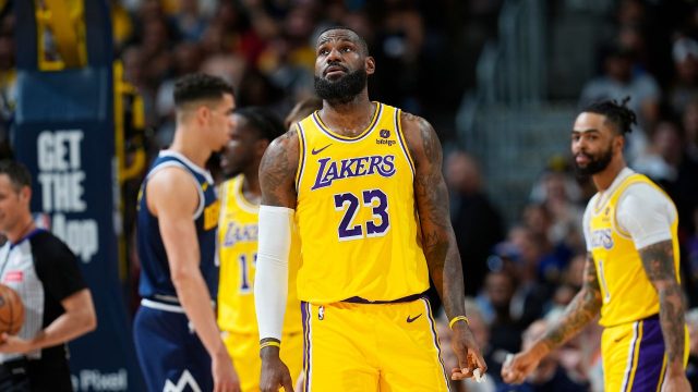 lakers great magic johnson apologizes for criticism after series loss to nuggets