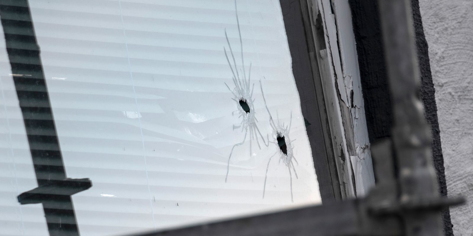 person fann skotthål i sitt fönster i landskrona