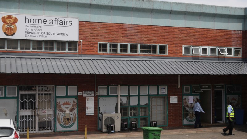 home affairs to keep doors open on voting day