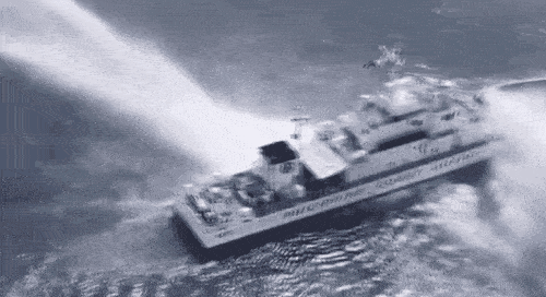 中, 남중국해서 필리핀 선박에 물대포 공격…1척 파손(종합2보)