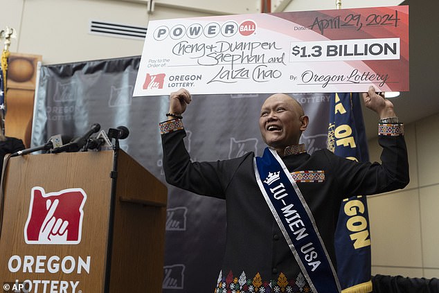 powerball's $1.3billlion winner is revealed