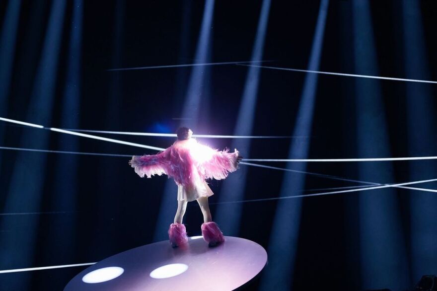 eurovision: πραγματοποιήθηκε η πρόβα του φαβορί του διαγωνισμού, του nemo - δείτε βίντεο