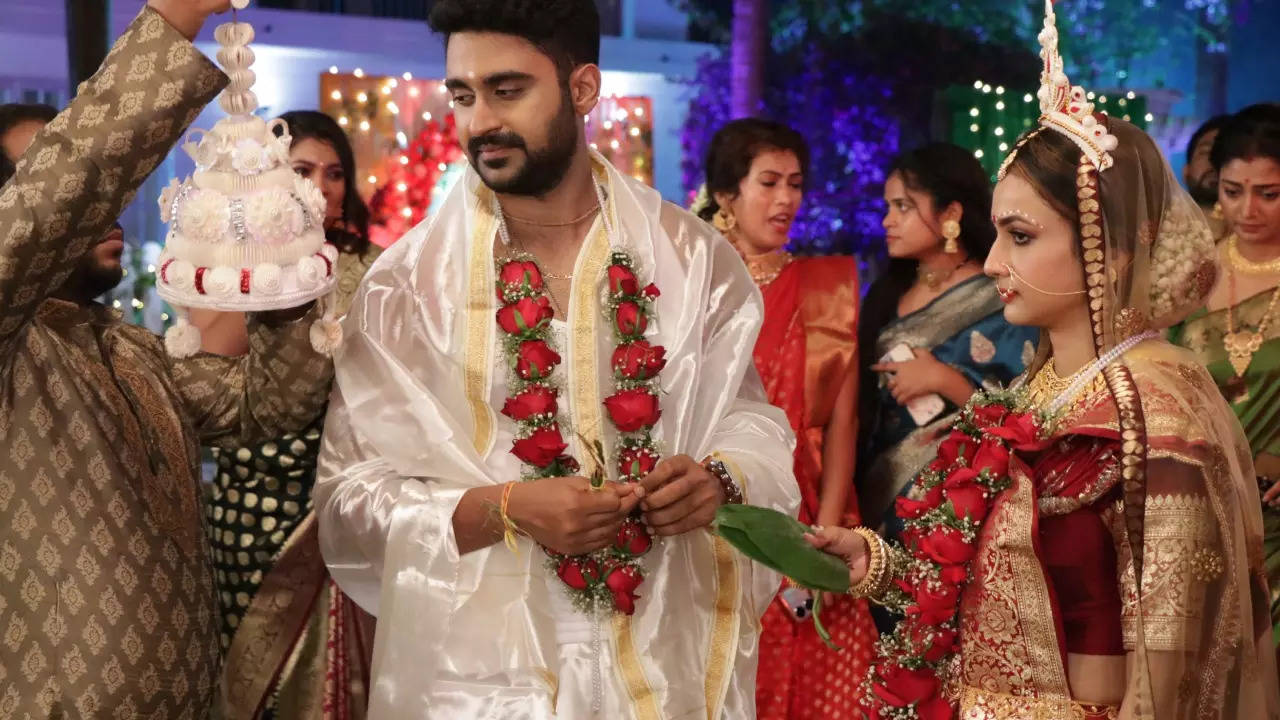 ram krishnaa: ram and krishnaa take wedding vows; rohini finally gets arrested
