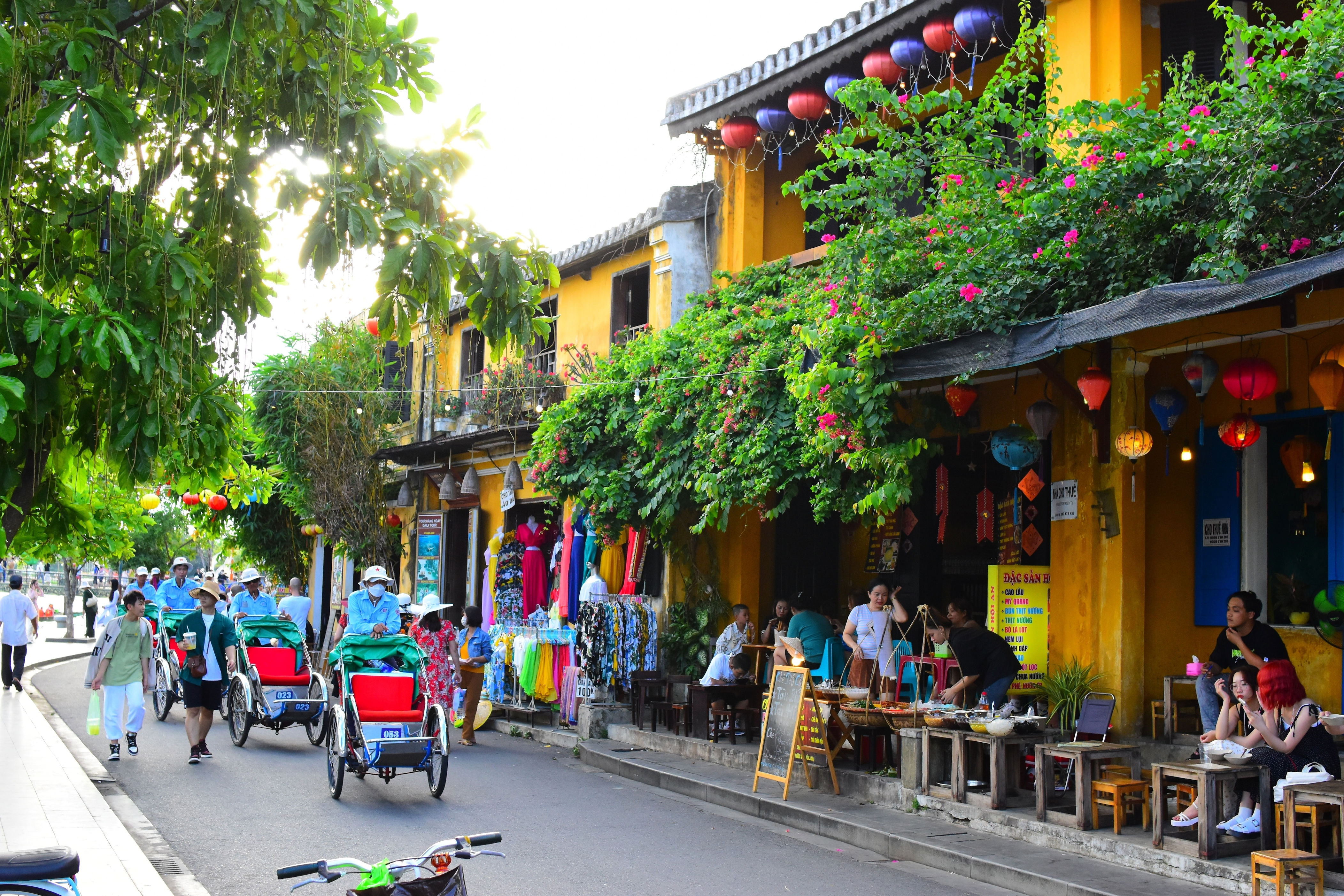 first time-traveller to vietnam? 5 things you must do here