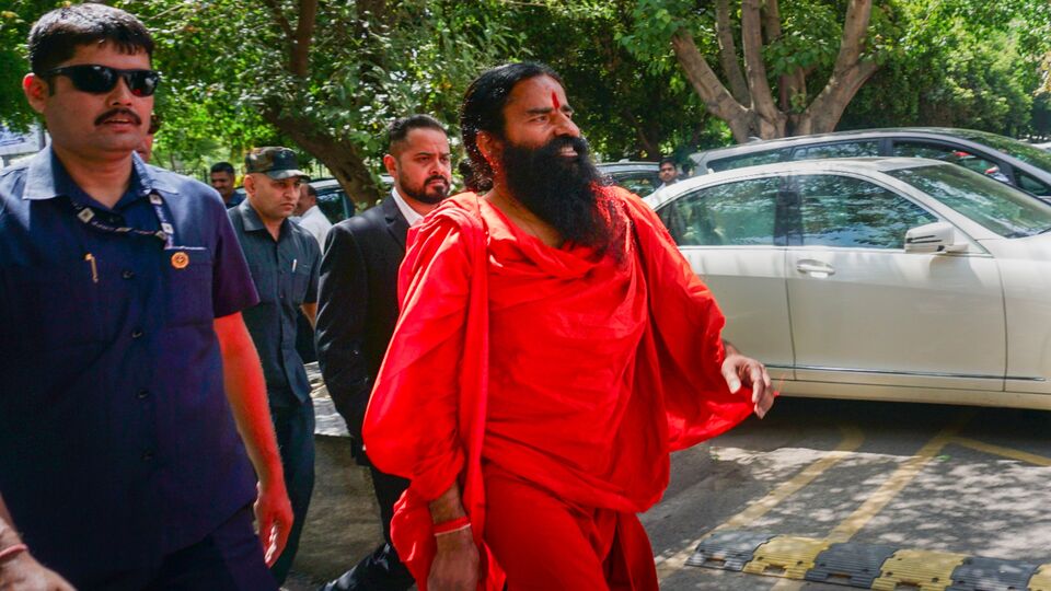 patanjali misleading ads: sc asks baba ramdev to ‘file on record original page of all newspaper apologies'