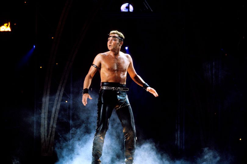 michael flatley tells of being warned not to embarrass irish dancing at eurovision
