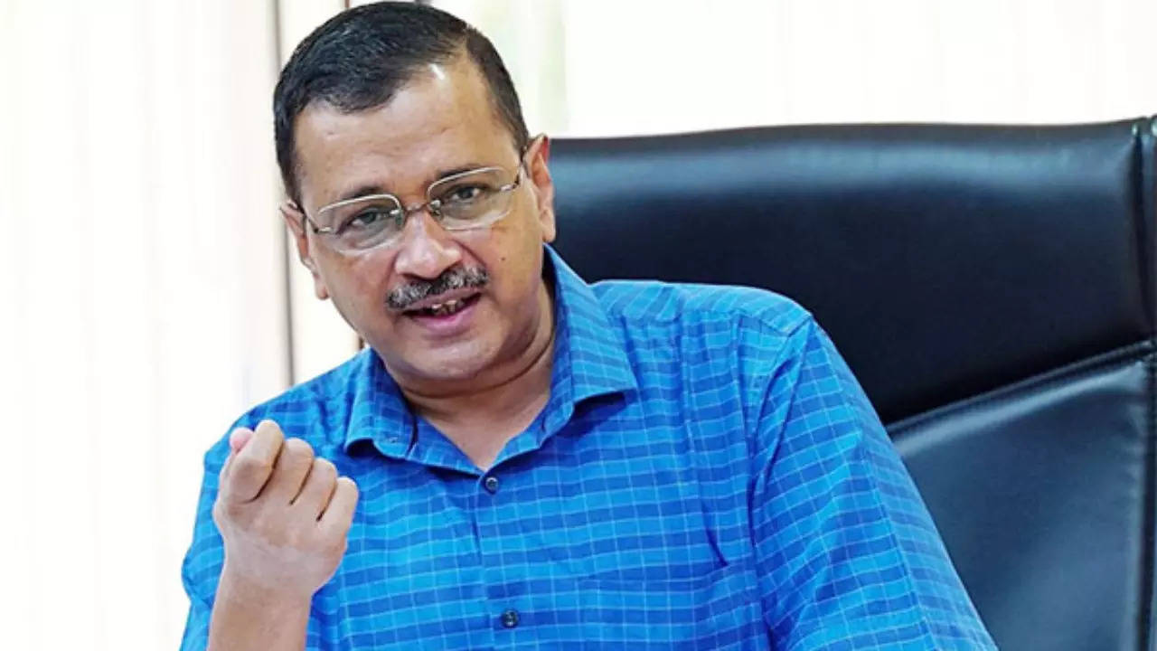 in sc today, kejriwal's five questions to ed as hearing deferred to friday