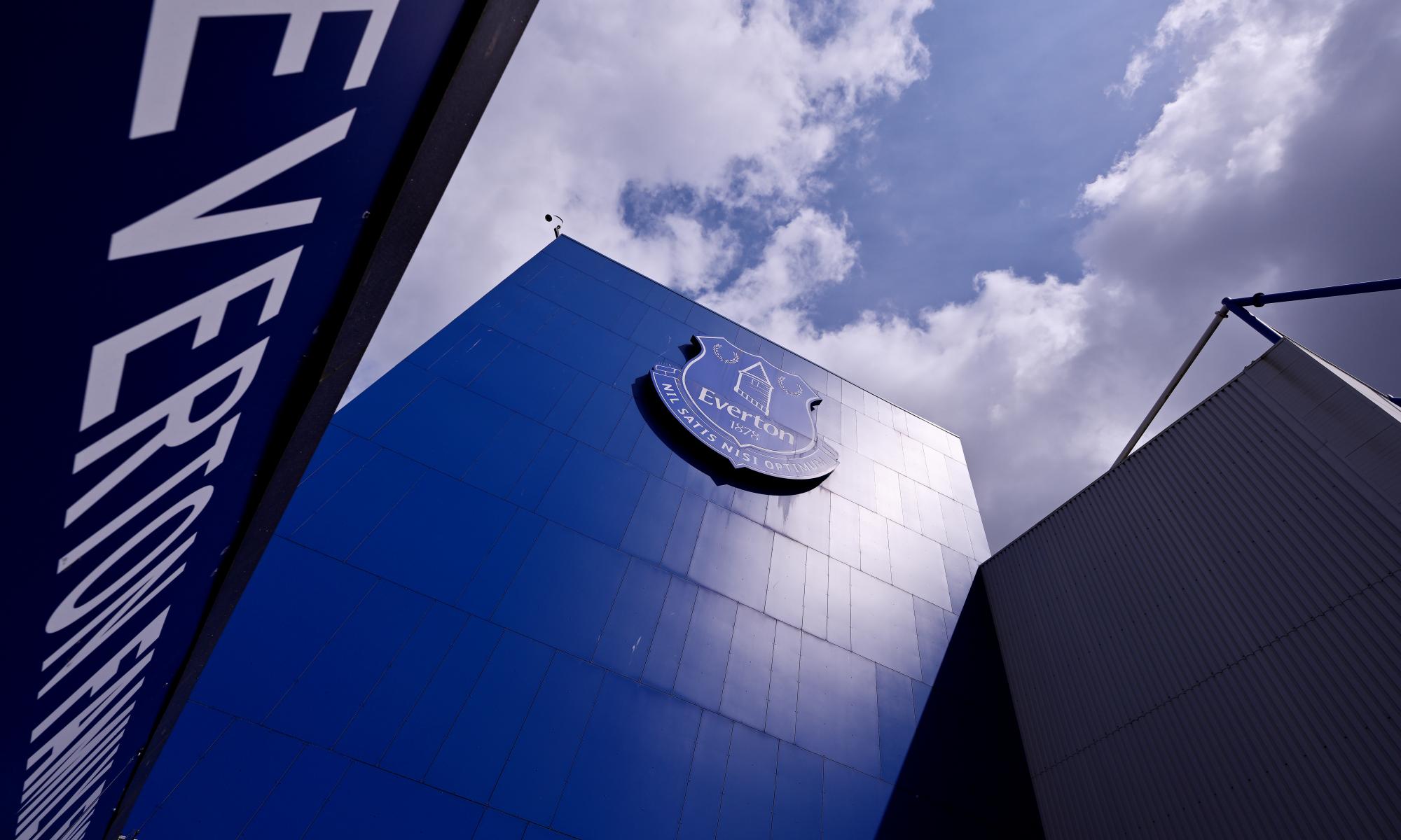 everton call in insolvency advisers amid fresh doubt over 777 takeover