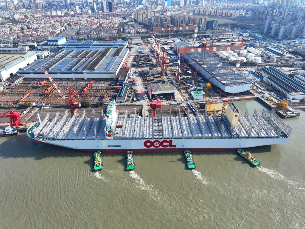 <p>The OOCL Spain is just shy of 400 meters long (1312.34 ft) and is capable of carrying up to 235,341 tons, putting it in the ranks of the world's largest shipping vessels.</p>