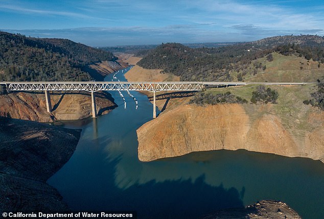 california reservoir is filled to capacity for first time since 1998