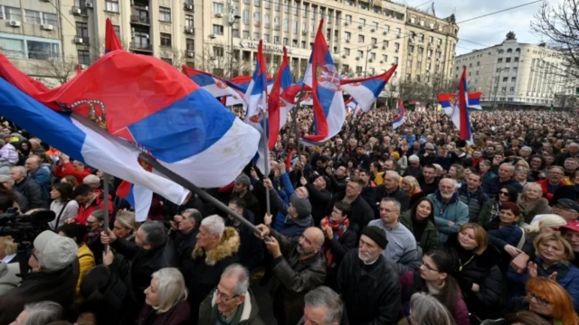 σερβία: ανακοινώθηκε η νέα κυβέρνηση - τέσσερεις αντιπρόεδροι και 30 υπουργεία