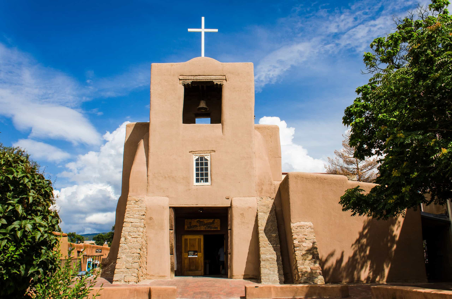 <p>Built in 1610, the San Miguel Mission in Sante Fe is the oldest church in the United States. What you see today is as a result of careful refurbishment over the centuries, with the foundations being the only part of the building from the early 17th century. Nonetheless, it's still a National Historic Landmark.</p>
