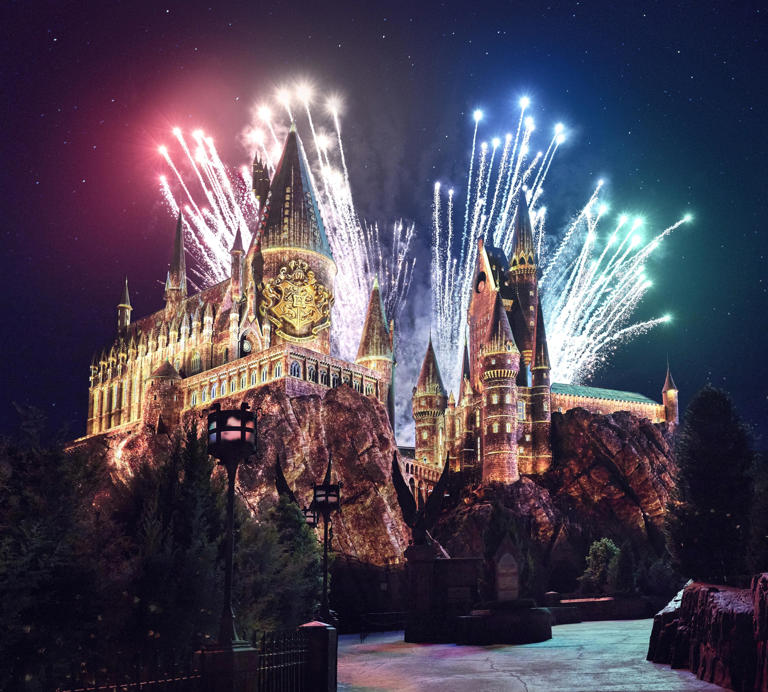Hogwarts Always – an all-new castle projection show in The Wizarding World of Harry Potter - is coming to Universal Orlando Resort.