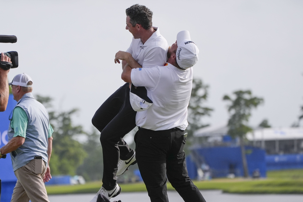 <p>With $8.9 million up for grabs this week at TPC Avondale, check out how much money each player in the field earned this week at the PGA Tour's only team event, the 2024 Zurich Classic of New Orleans.</p>