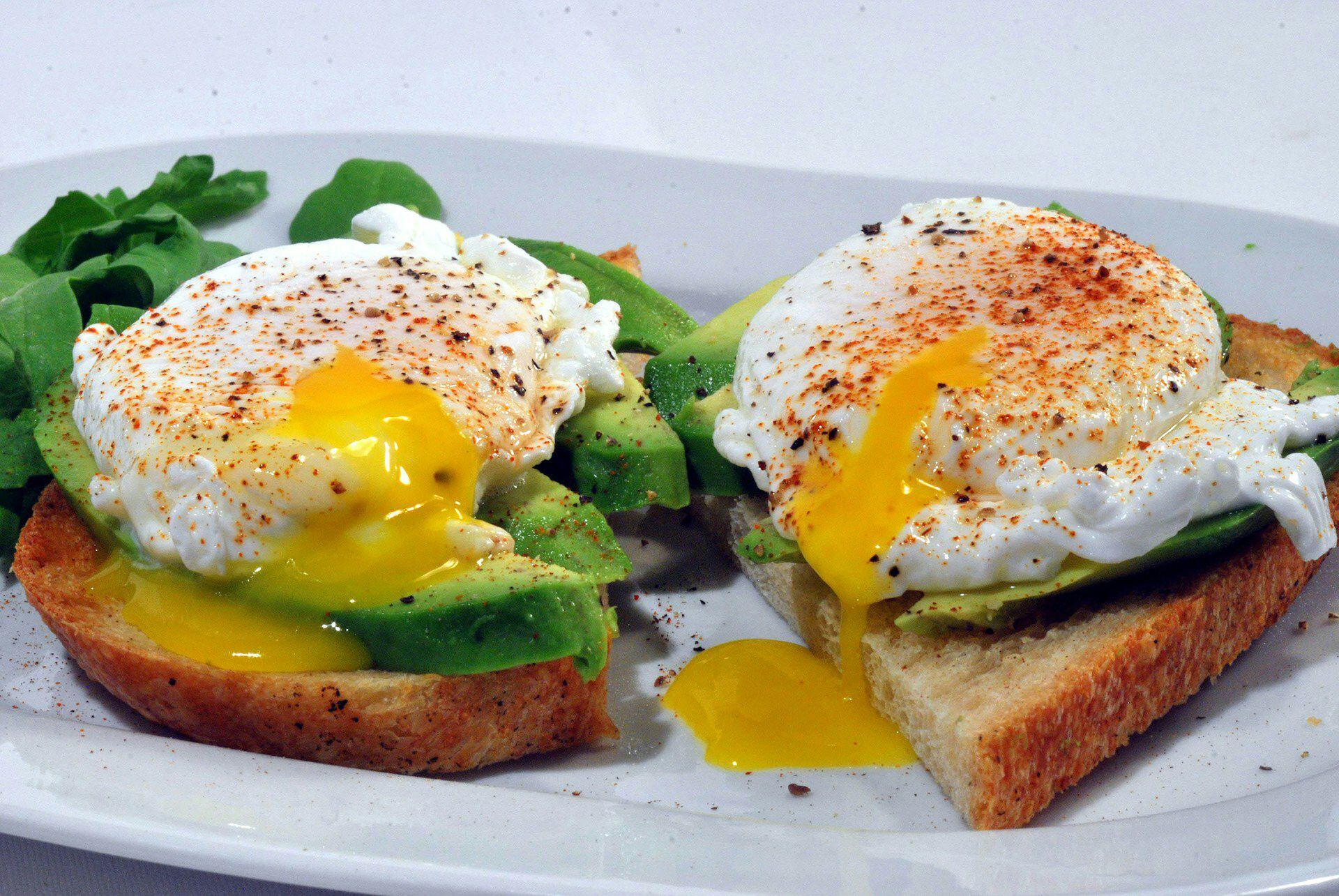 esta es la forma más saludable de cocinar y comer huevo, según la ciencia