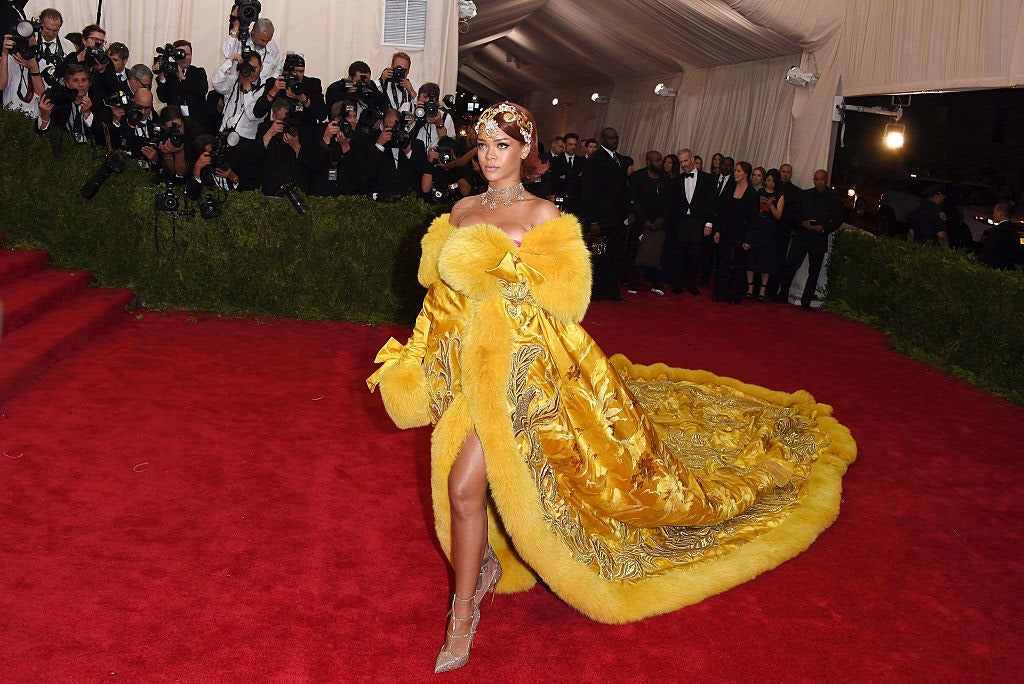 Rihanna fue una de las artistas destacadas durante la Met Gala 2015, con la temática 