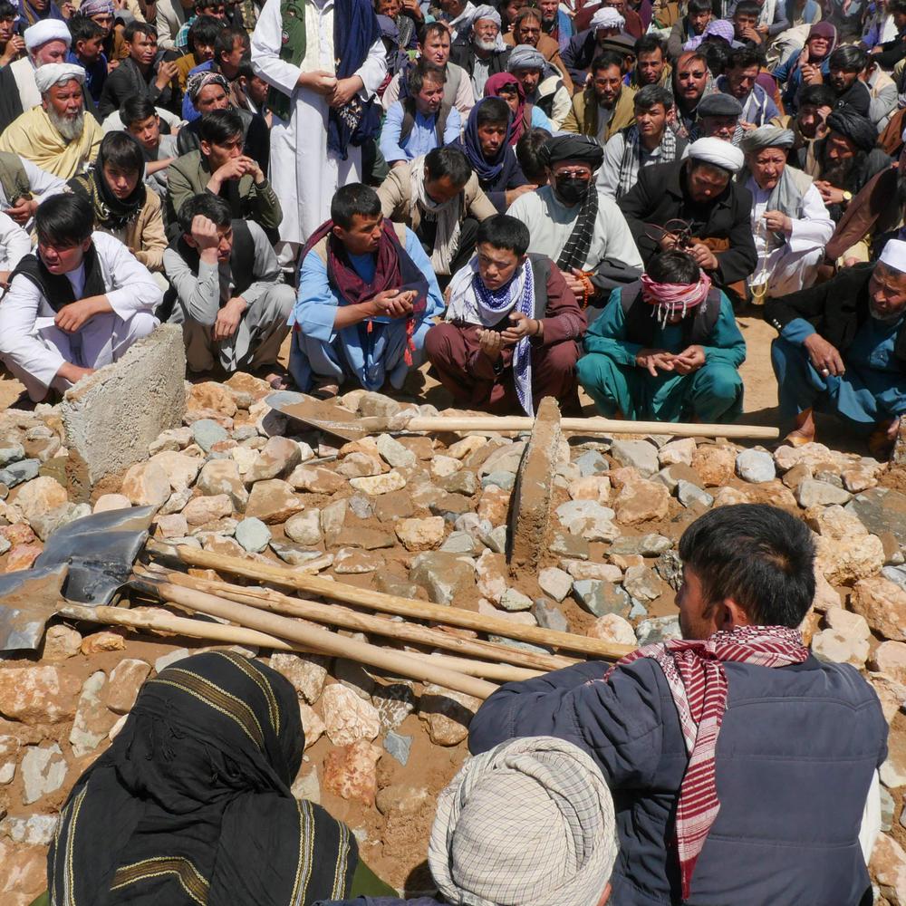 „gegen alle religiösen und menschlichen normen“: sechs tote bei angriff auf moschee in afghanistan