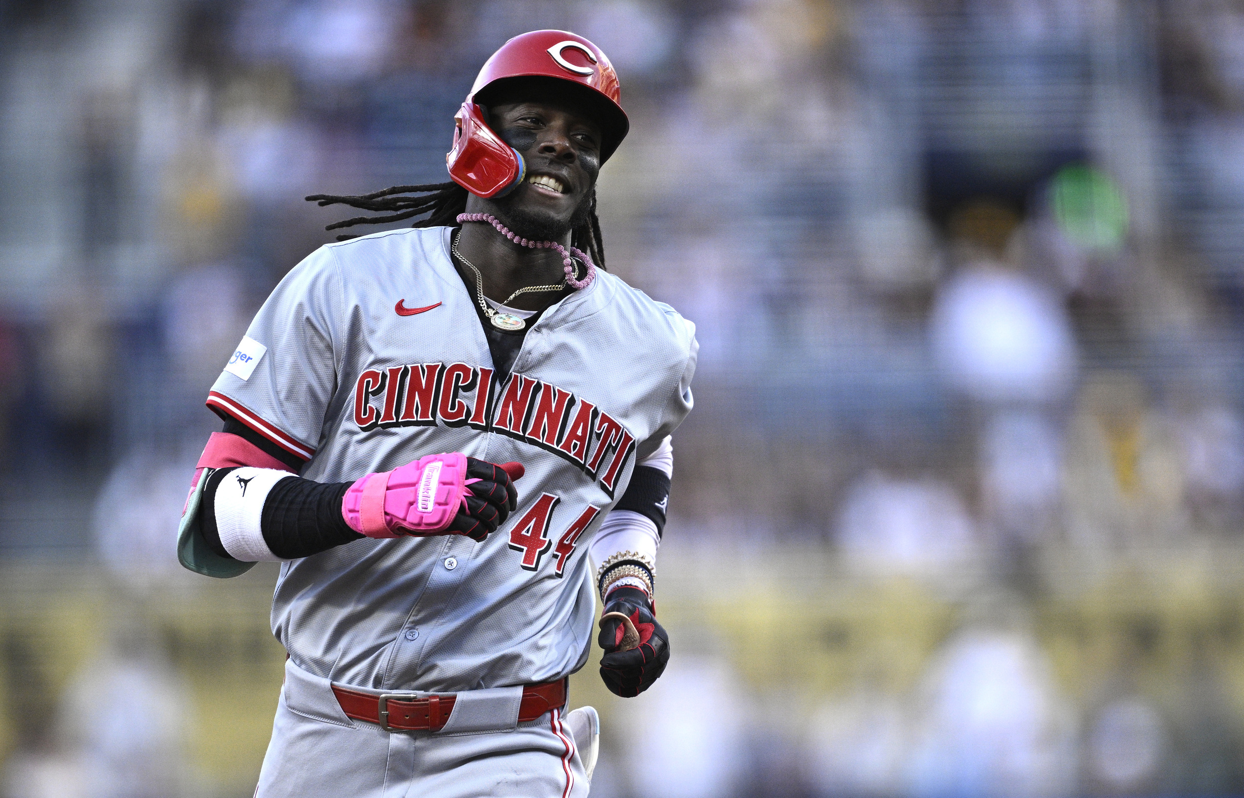 electric shortstop accomplishes something not done since deion sanders