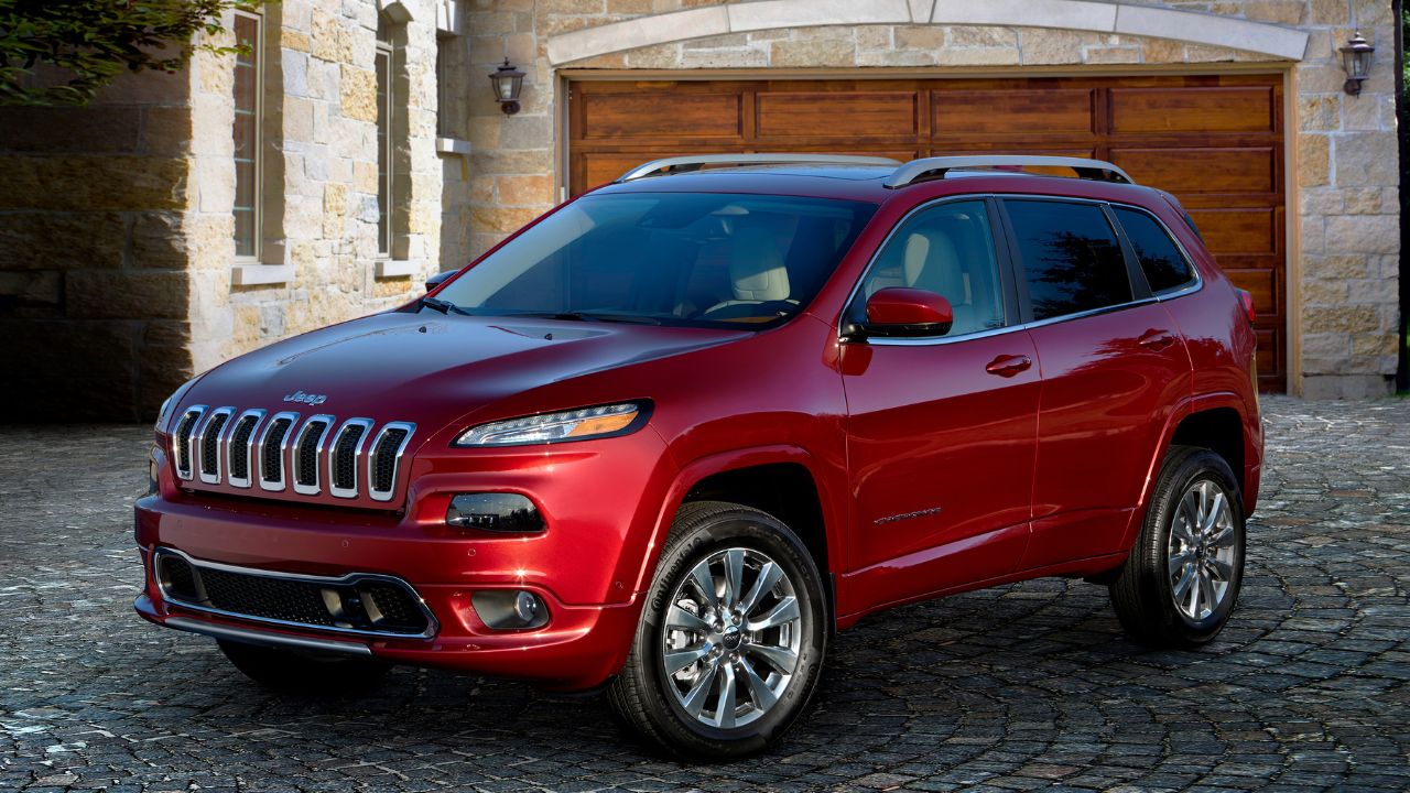 <p>The 2018 Jeep Cherokee, part of the renowned line since 1974, stands out in the compact crossover SUV category. Known for its stylish design and comfortable interior, it offers a variety of reliable and economical engines.</p><p>This model year is affordable to maintain, with average yearly costs around $376 and estimated ten-year expenses totaling $10,244. However, buyers should be aware of its six recalls, a factor to consider in its overall reliability profile.</p>