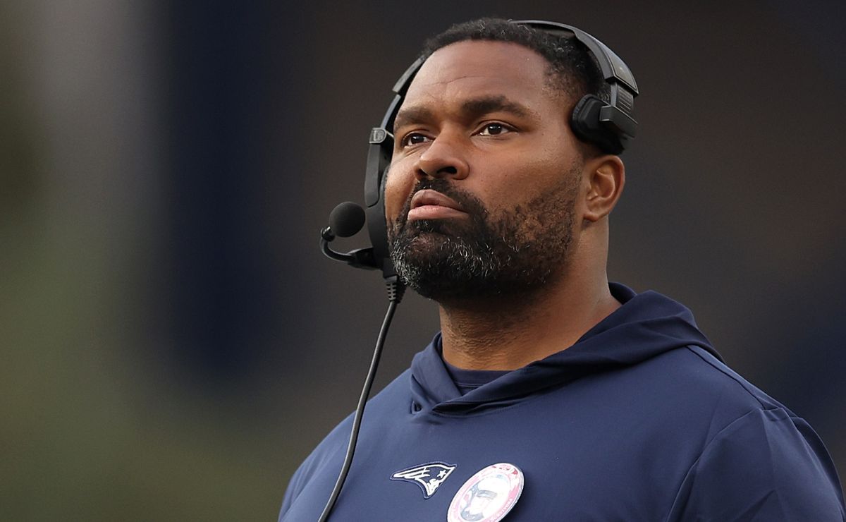 Drake Maye Or Jacoby Brissett? Jerod Mayo Addresses Patriots QB Situation