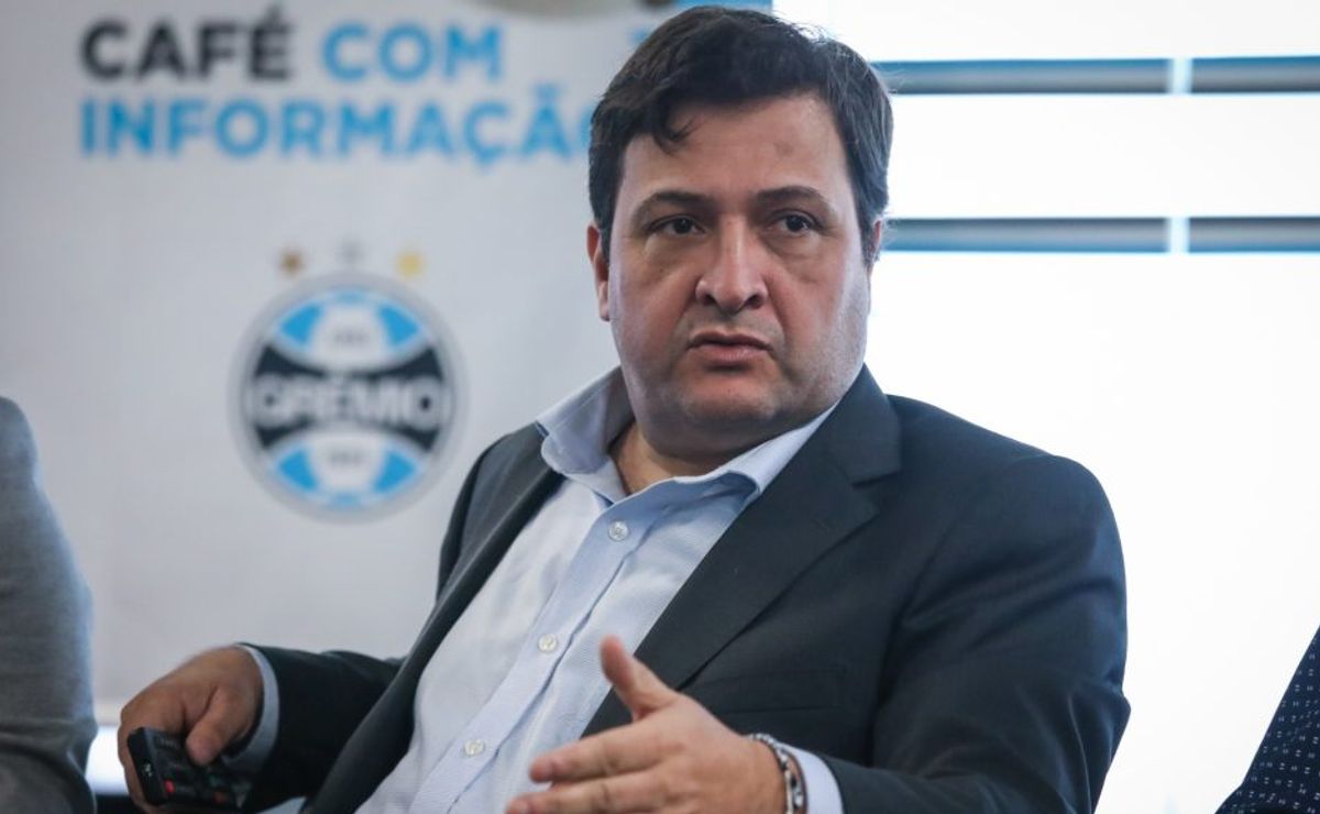 presidente de tricampeão da libertadores defende textor e pressiona cbf por mudanças no futebol