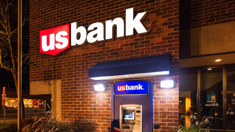 US Bank ATM and branch