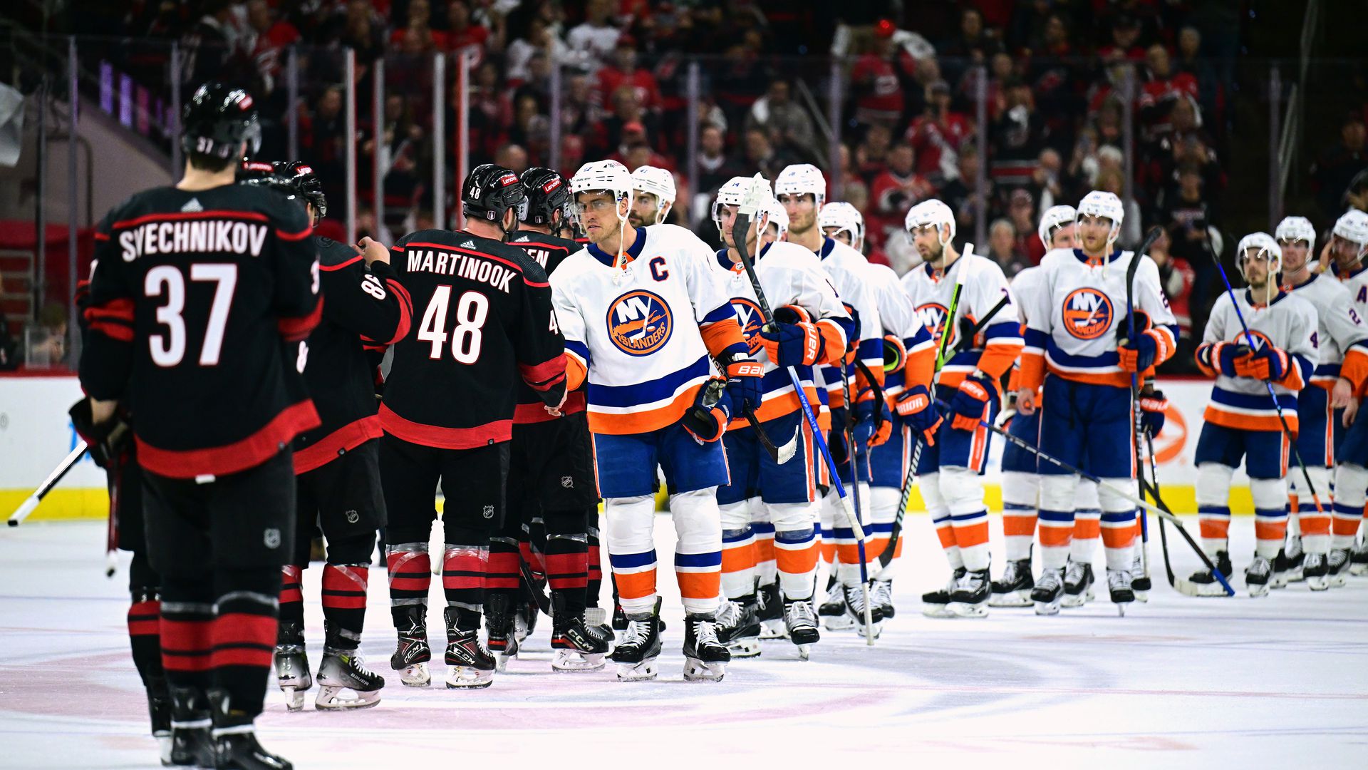 Hurricanes 6, Islanders 3