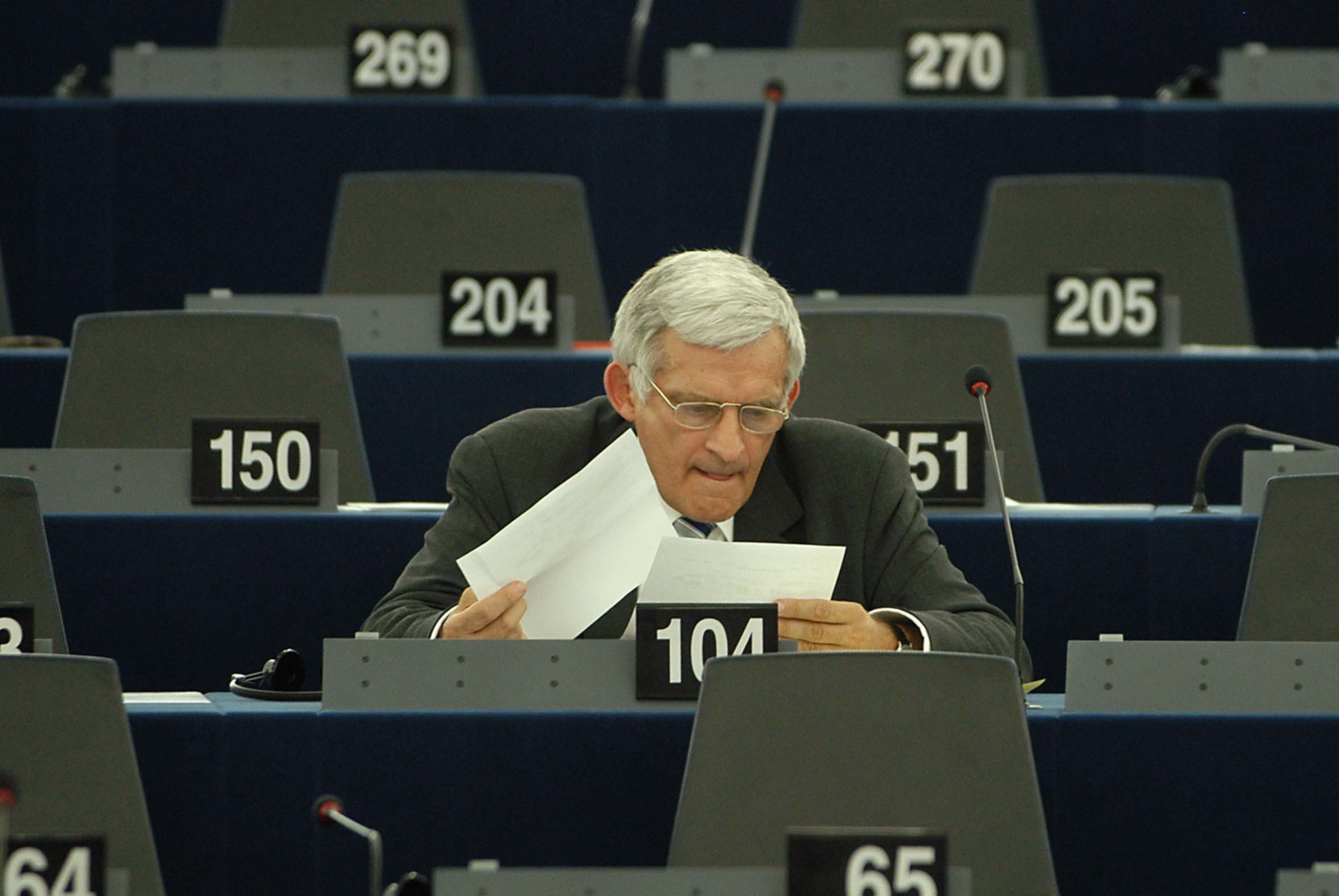 jerzy buzek: żadnych rozczarowań unią europejską, jest super [wywiad]