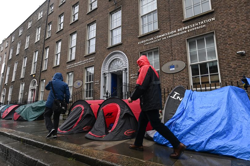 asylum seekers being moved from dublin's mount street in multi-agency operation