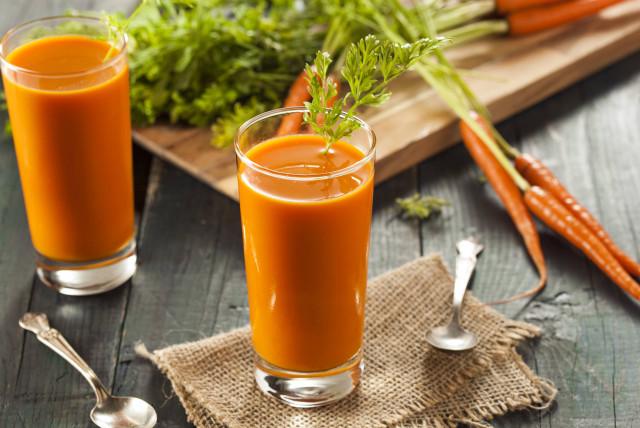¿qué pasa si toma jugo de zanahoria todos los días?: conozca los beneficios que trae a la salud