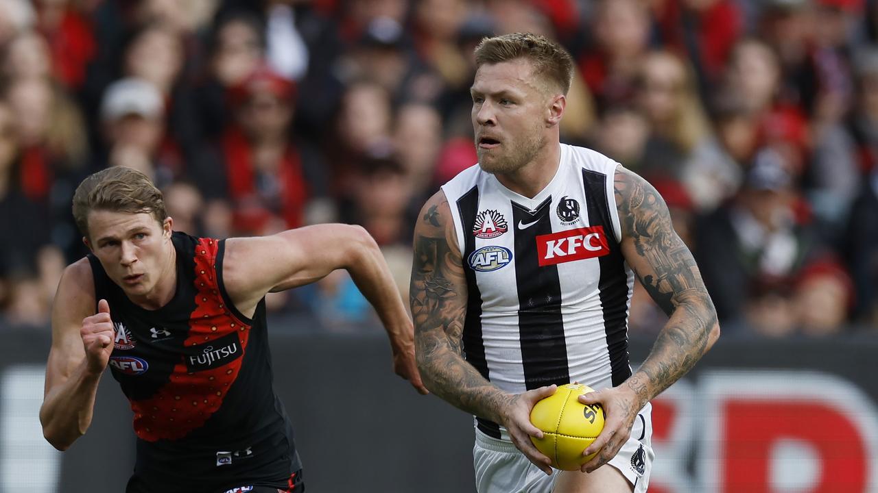 magpies blow with key pair to miss blockbuster