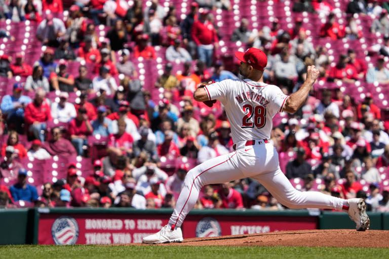 Reds look to extend season-long winning streak in Game 2 against ...