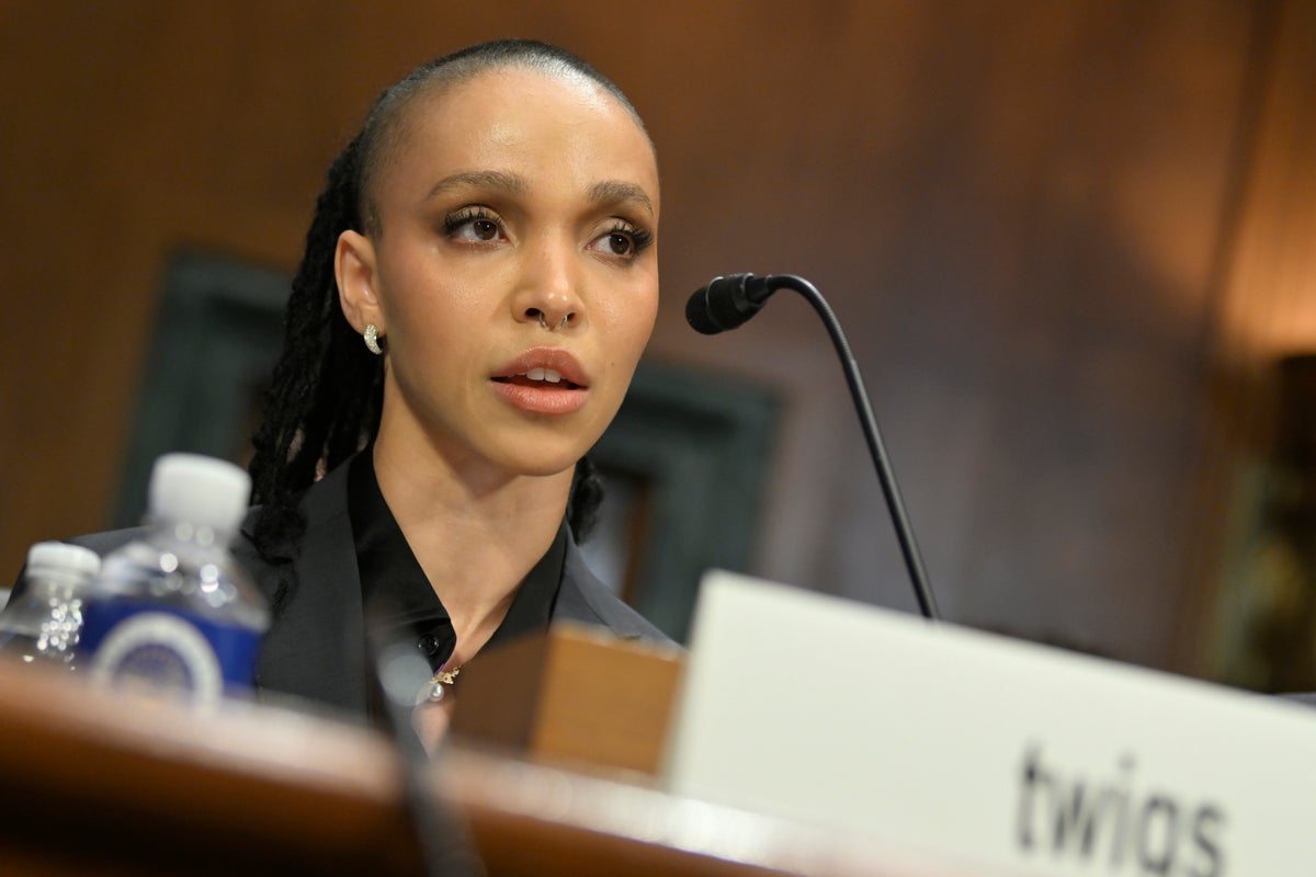 fka twigs calls for more ai regulation as she creates deepfake of herself