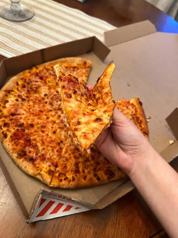 Review: I Tried Domino’s New York Style Pizza, but I Made a Mistake