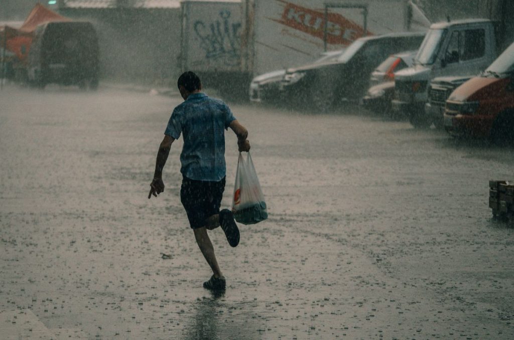 clima hoy: pronostican lluvias y tornados en estos estados de méxico