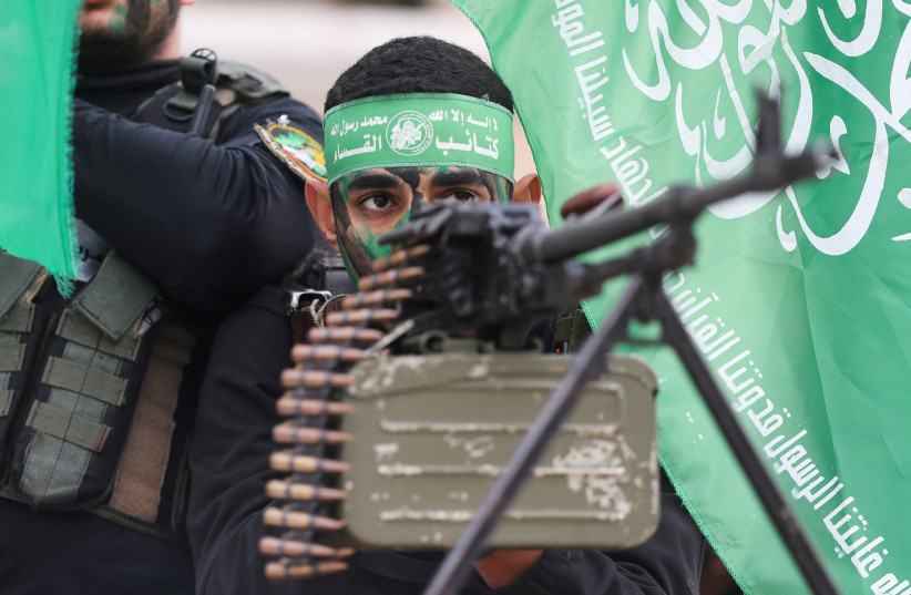 hamas claims 'flexibility' and attacks in gaza amid talks
