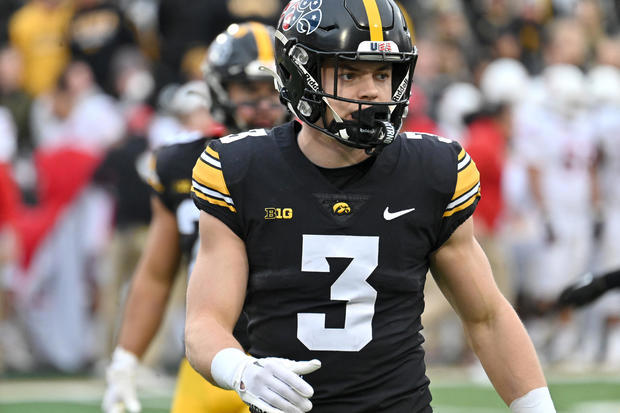 IOWA CITY, IA - NOVEMBER 11: Iowa Hawkeyes left cornerback Cooper DeJean (3) as seen during a college football game between the Rutgers Scarlet Knights and the Iowa Hawkeyes on Nov. 11, 2023, at Kinnick Stadium in Iowa City, Iowa. Keith Gillett/Icon Sportswire via Getty Images