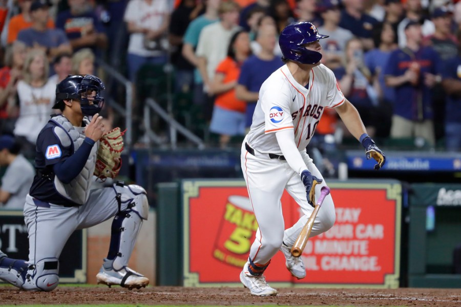 Astros Beat Guardians In The 10th Inning