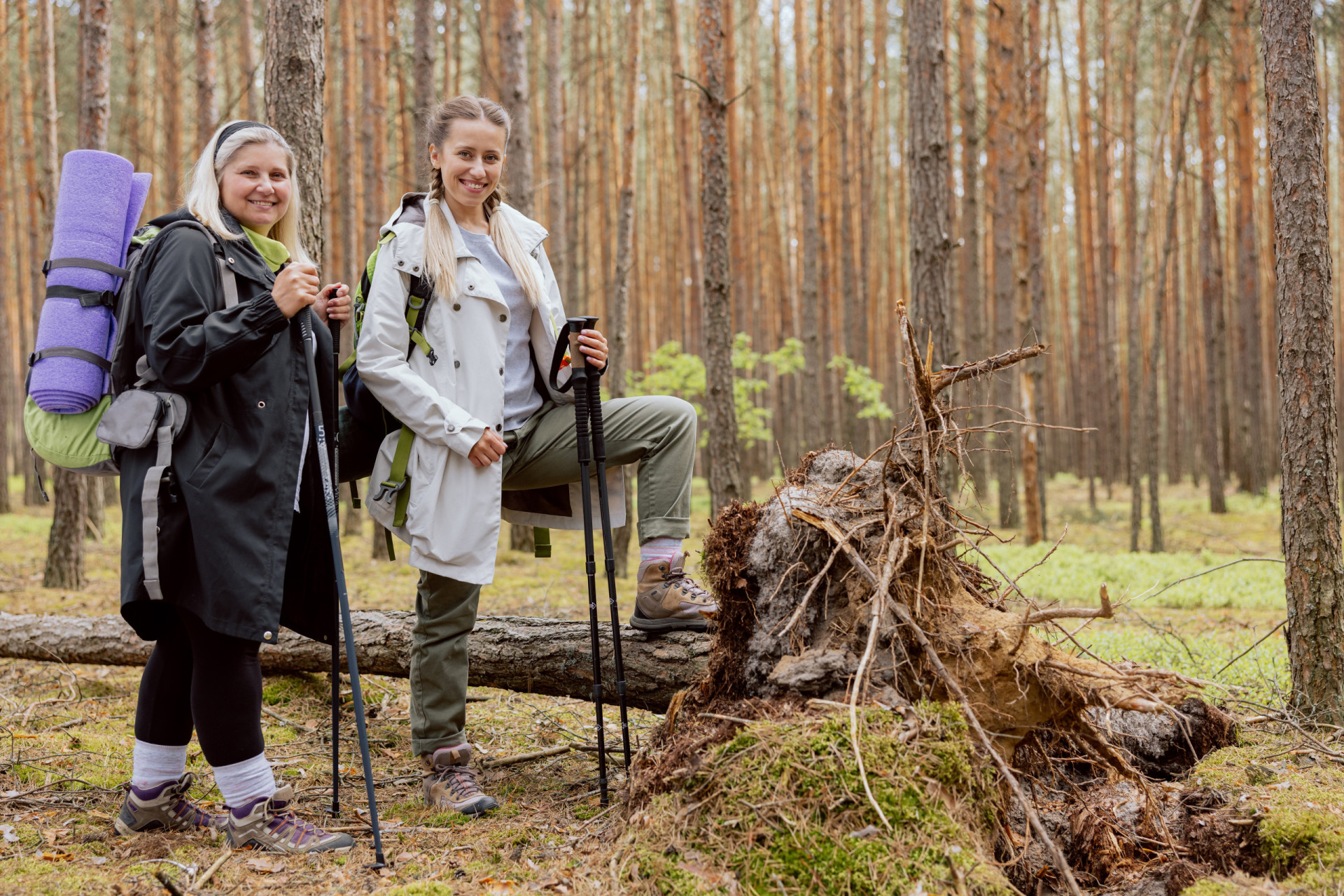 <p>Hiking with your mom (and family) can provide a boost of energy while giving you distraction-free time to catch up in nature.</p><p>You may also like:<a href="https://www.starsinsider.com/n/358466?utm_source=msn.com&utm_medium=display&utm_campaign=referral_description&utm_content=708861en-us"> Sports stars you didn't know had medical conditions</a></p>
