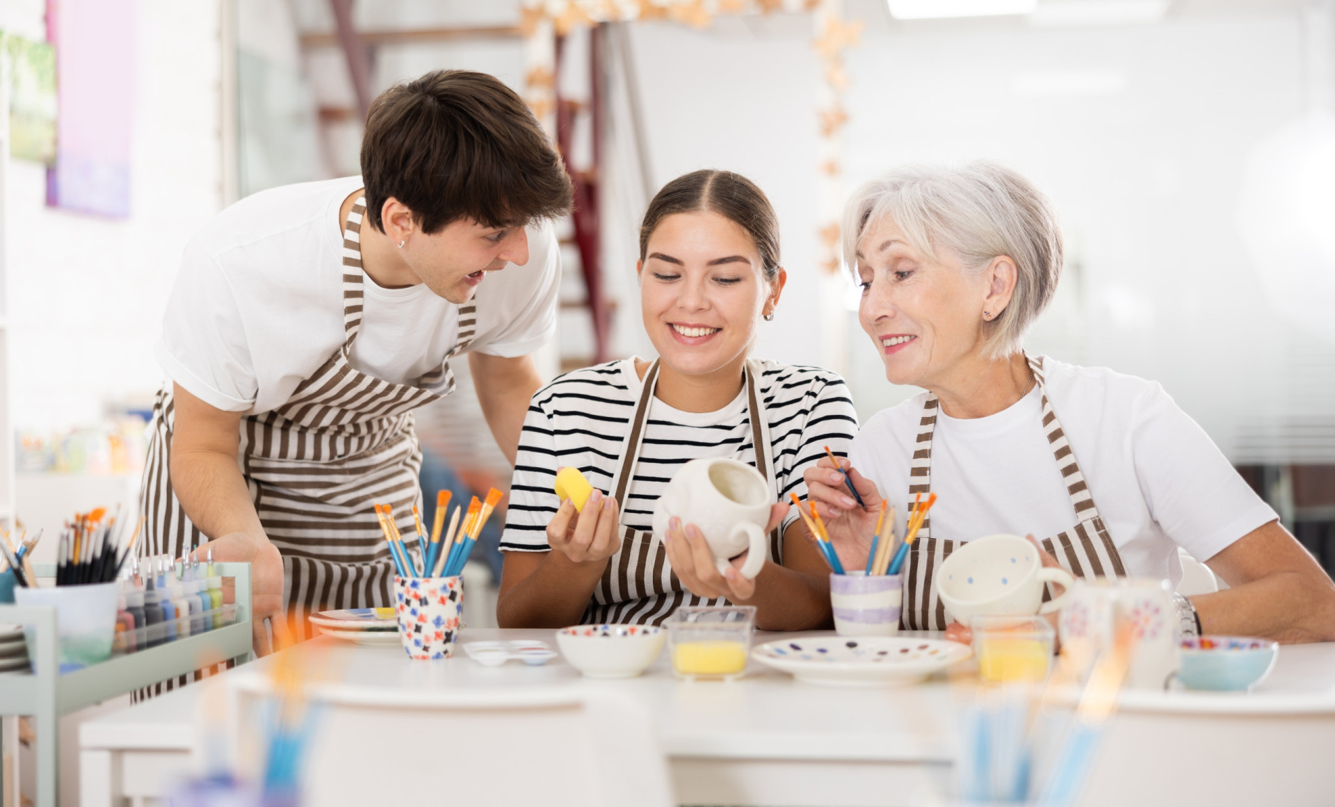 <p>Creating works of art together can bring families closer. Take mom to an art class (think pottery or painting) and enjoy spending time together while exploring your artistic side.</p><p>You may also like:<a href="https://www.starsinsider.com/n/486453?utm_source=msn.com&utm_medium=display&utm_campaign=referral_description&utm_content=708861en-us"> Historical massacres that shocked the world</a></p>