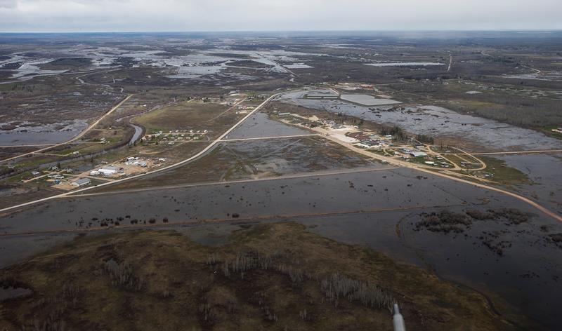 manitoba first nation declares state of emergency over flooding-related health crisis