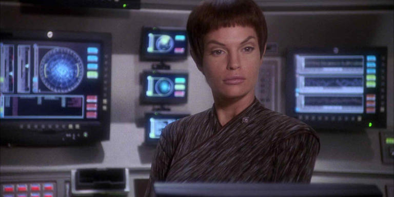 Star Trek: Enterprise  What Happened To T'Pol?
