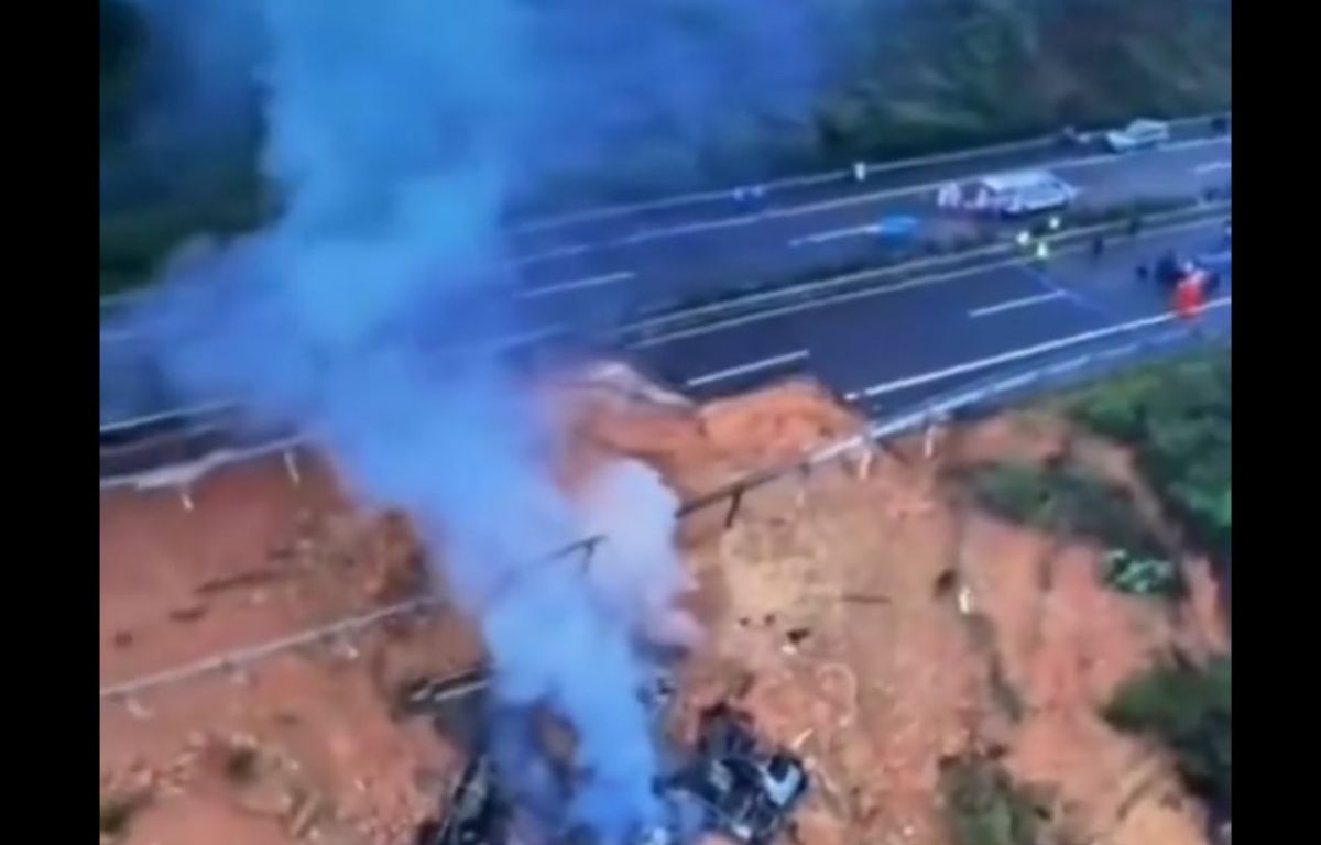 chine : au moins 19 morts dans l’effondrement d’une autoroute dans le sud du pays