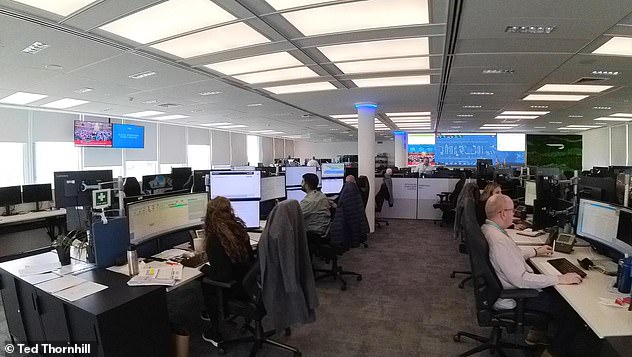 microsoft, inside british airways' hq control room - the nerve centre that oversees up to 820 flights a day (and decides if your bag is coming off the plane first)