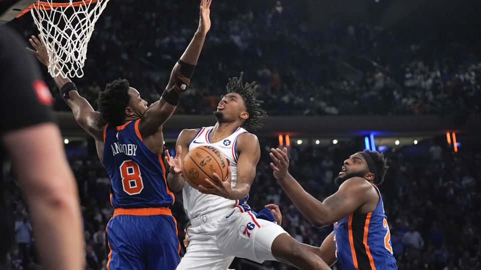 tyrese maxey stuns madison square garden as philadelphia 76ers beat new york knicks in wild game 5 finale